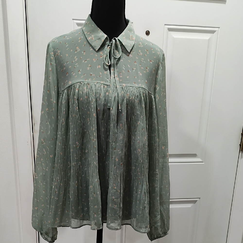 Floral Green Blouse